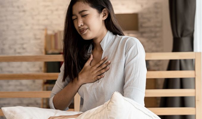 liquido e Insufficienza cardiaca: sintomi, cause e cura main image 1